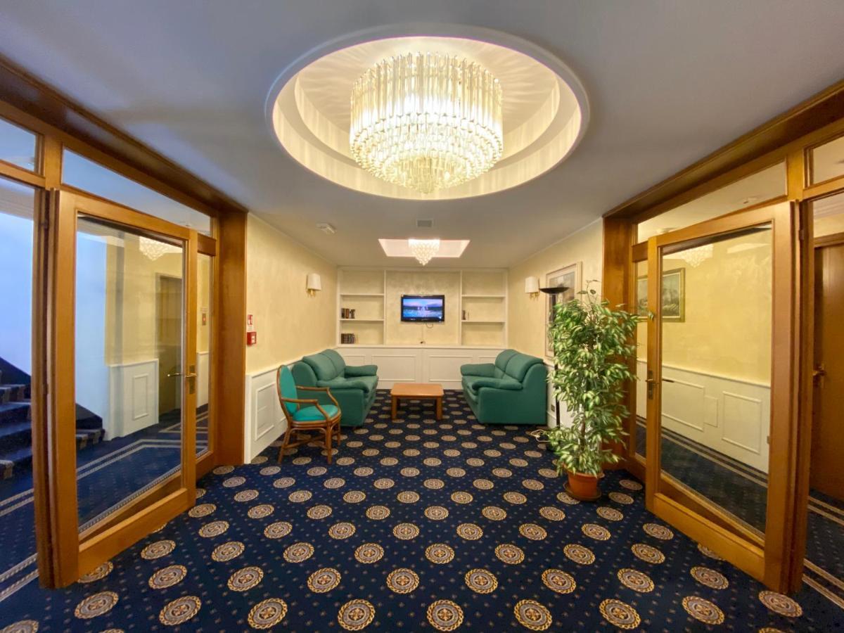 Hotel Florida 利多迪迪耶索洛 外观 照片