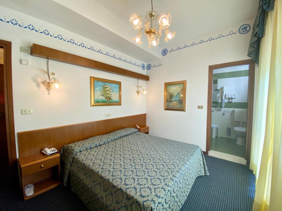 Hotel Florida 利多迪迪耶索洛 外观 照片