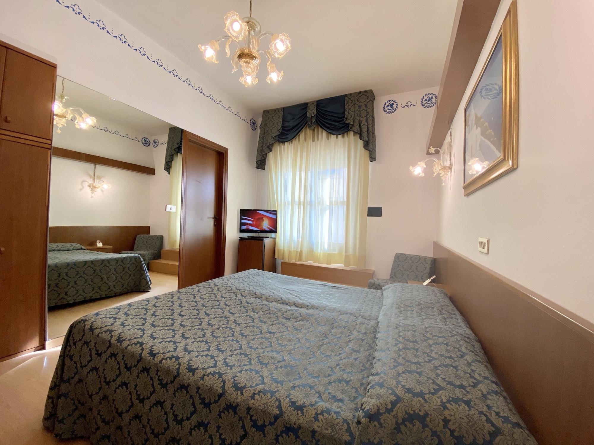 Hotel Florida 利多迪迪耶索洛 外观 照片